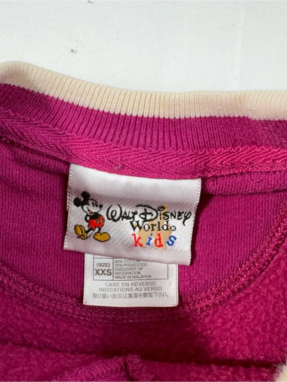 Vintage Y2K Disney Minnie Mouse Embroidered Berry Pink Crewneck Sweatshirt XXS